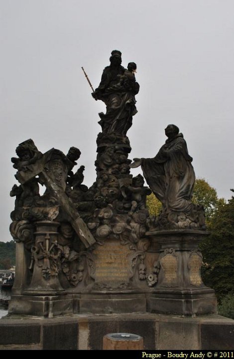 Prague - Pont St Charles 006